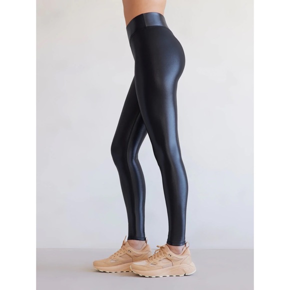 Carbon38 Takara Shine Regular Rise Leggings Wet Liquid Metallic Compression - Picture 4 of 10
